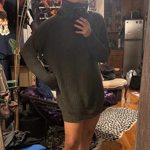 Joe Fresh Olive Green Turtleneck Sweater Dress - size m - Picture 1 of 5